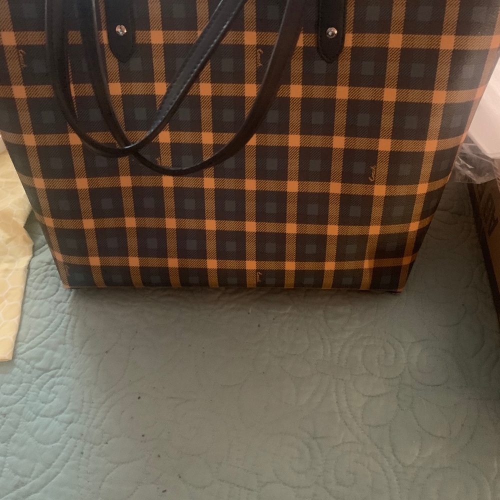 🆕SOLD SOLD Coach Tote and Matching Wallet - Picture 3 of 11